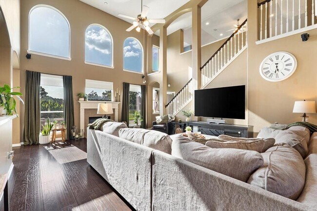 Building Photo - 8719 Silver Lure Dr