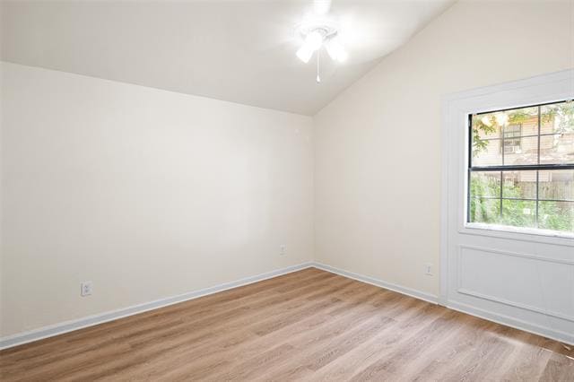 Building Photo - 4702 Poppy Dr E