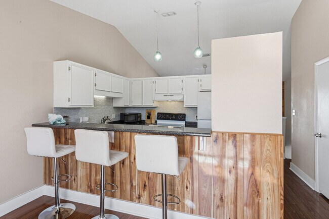 Building Photo - 16 Gulf Breeze Ct