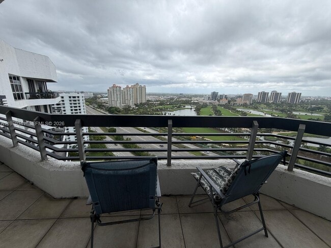 Building Photo - 3400 NE 192 St