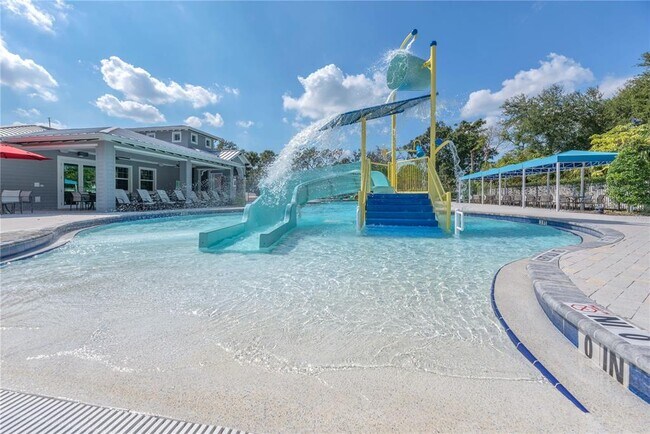 Building Photo - 7085 Woodchase Glen Dr