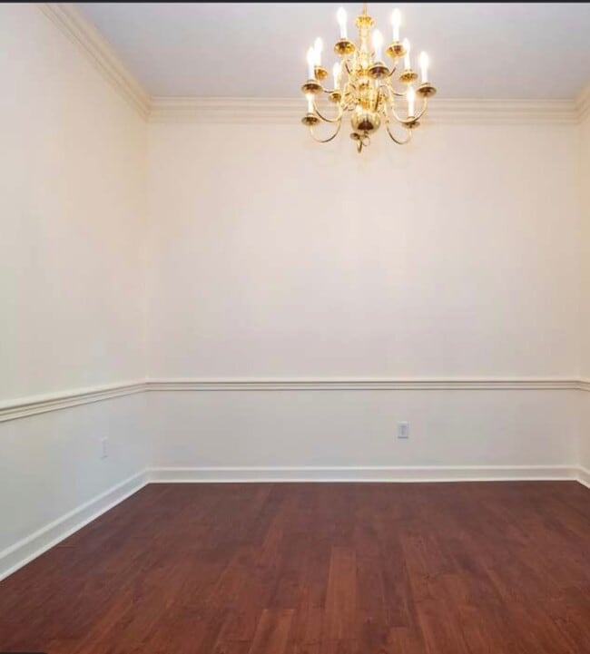 Building Photo - 505 Parkway Rd