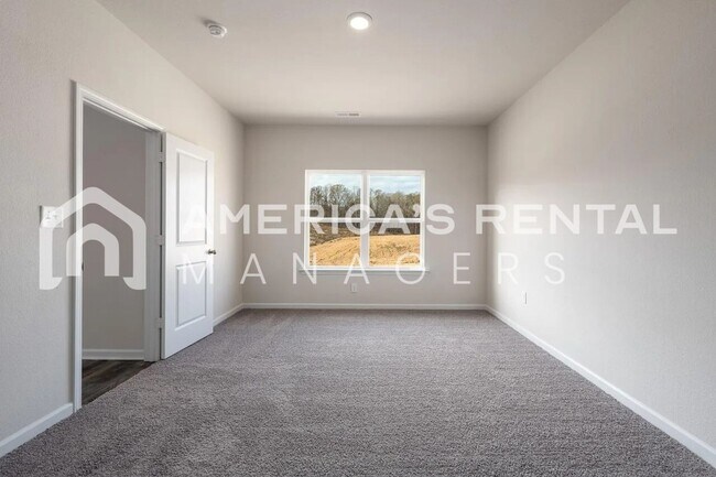 Building Photo - Coming Soon! Available to VIEW SOON!!