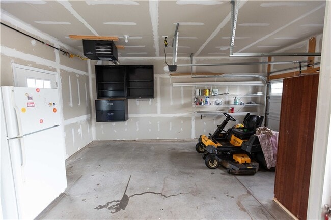 Building Photo - 357 Anna Cir