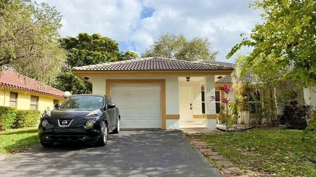 Building Photo - 2377 NW 123rd Ave