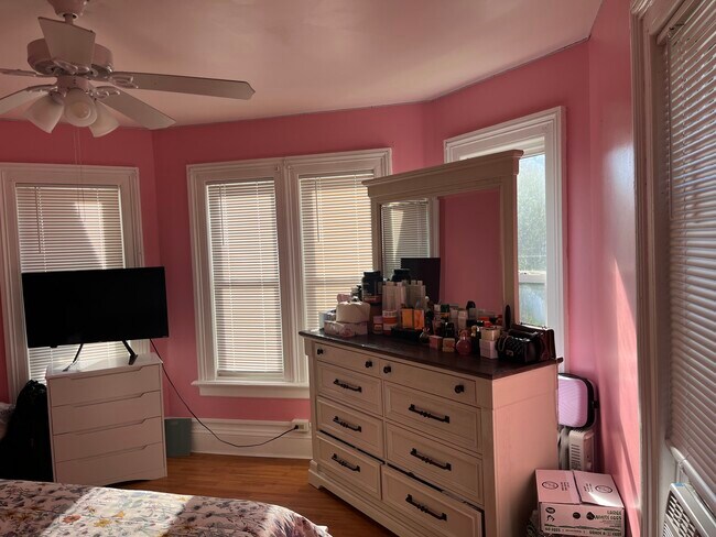 Building Photo - 13 Dr Aaron B Samuels Blvd