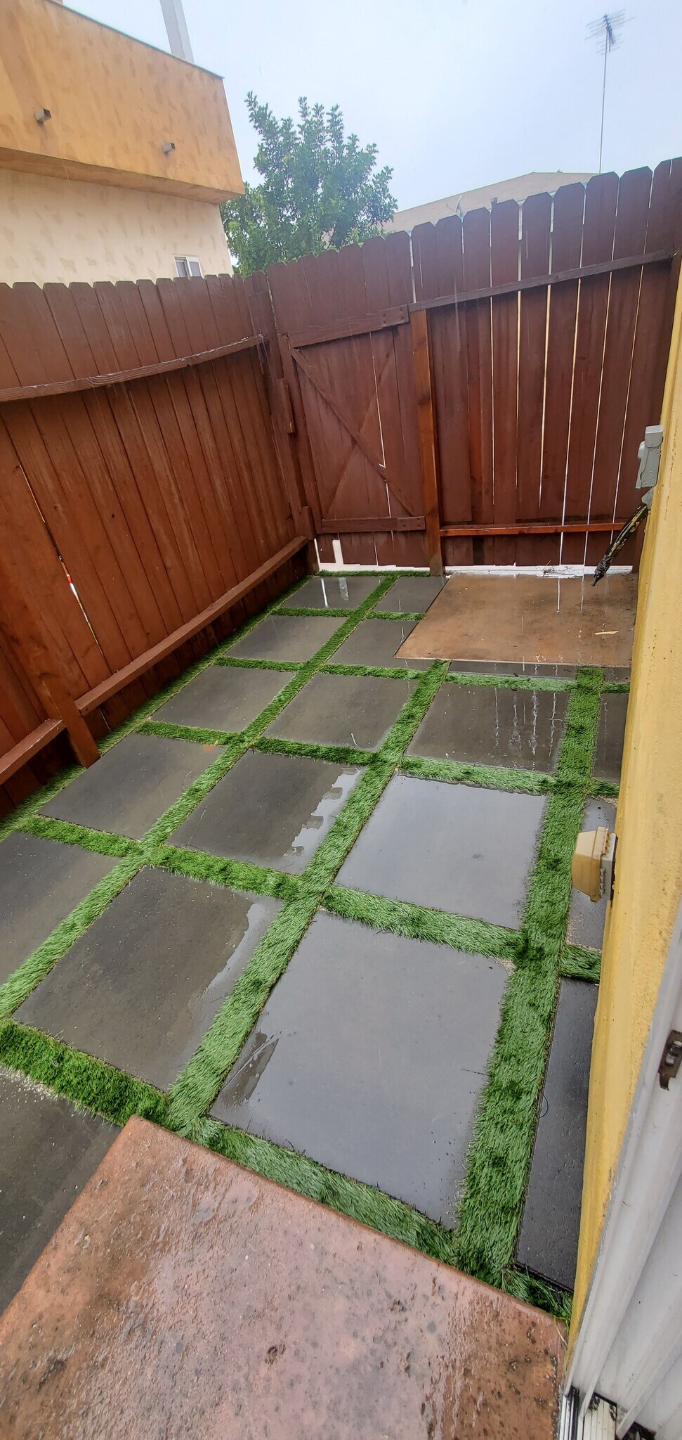 Building Photo - 1614 W 146th St