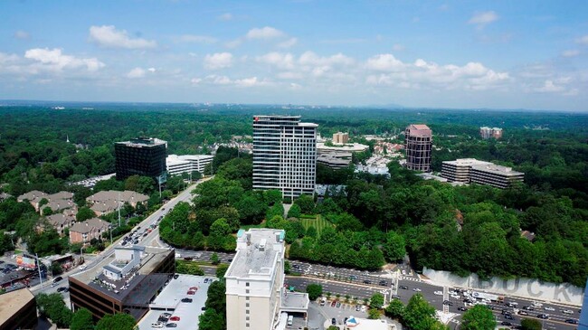 Building Photo - 3338 Peachtree St NE