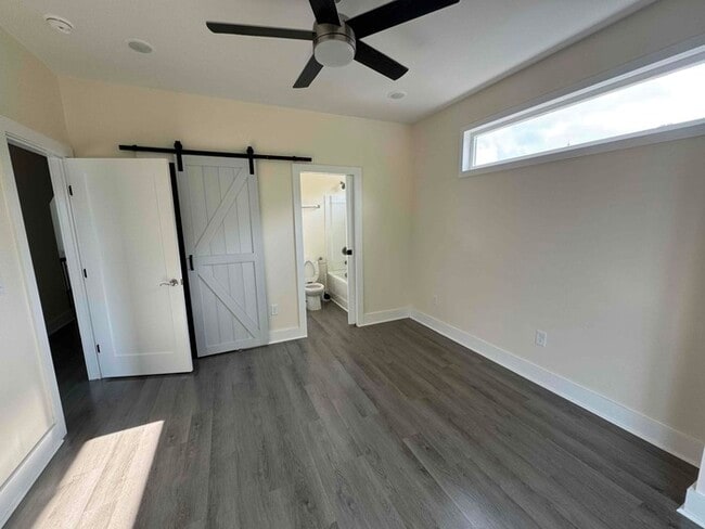 Building Photo - 516 New Bern Ave