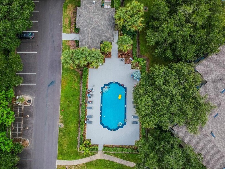 Building Photo - 8517 Island Breeze Ln