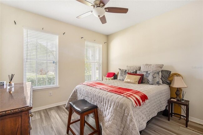 Building Photo - 13413 Palmera Vista Dr