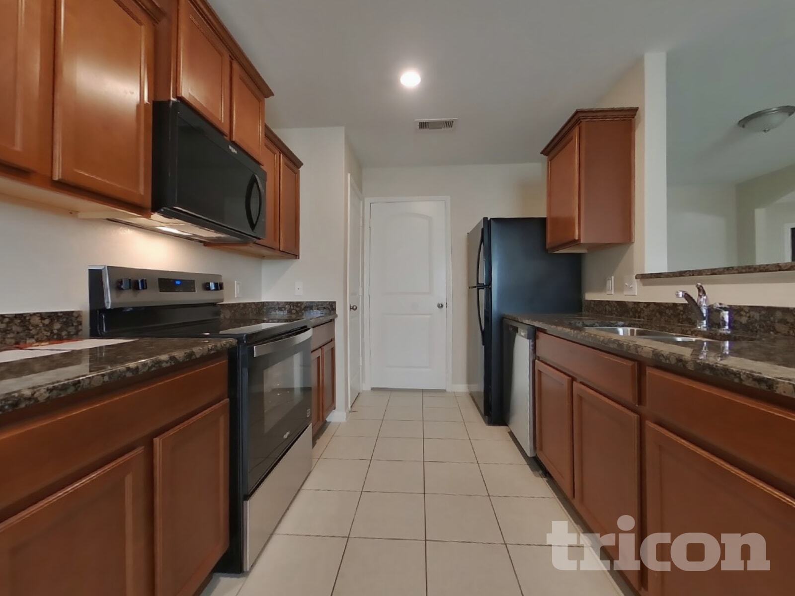 Building Photo - 680 Totem Trail Dr