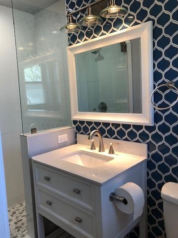 Building Photo - 507 Colonial Dr