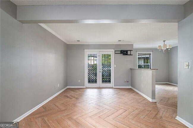 Building Photo - 3599 Woodbriar Cir