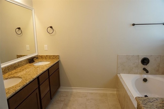 Building Photo - 3635 Diamond Creek Dr