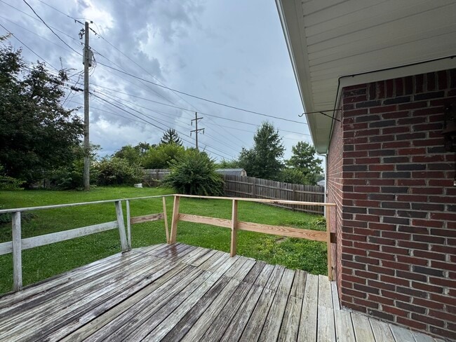 Building Photo - 500 Orchard Dr