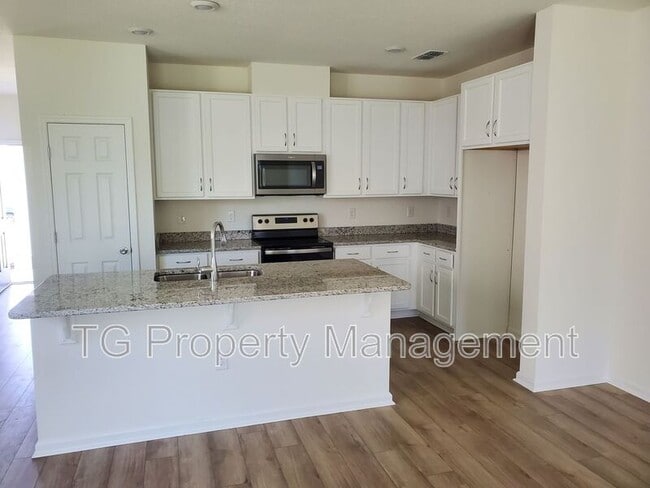 Building Photo - 26 Great Star Ct