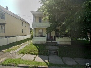 Building Photo - Vrooman