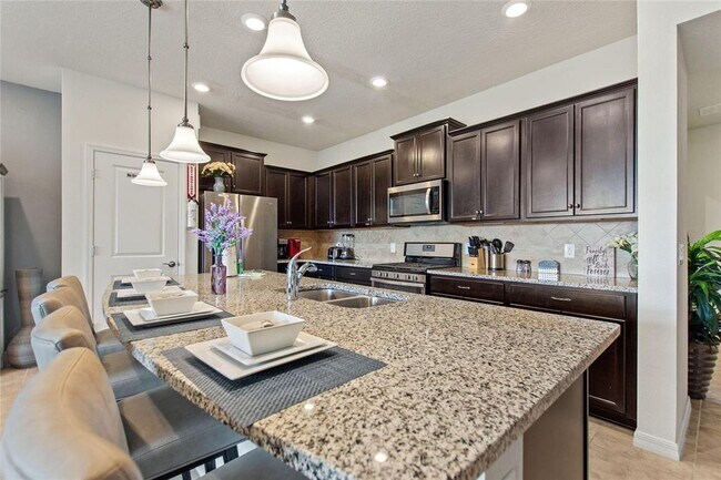 Building Photo - 4607 Terrasonesta Dr