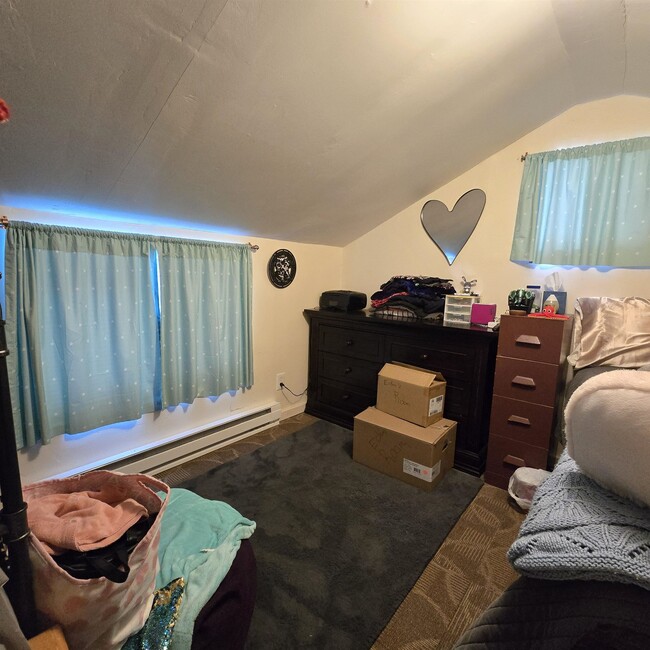 Building Photo - 66 Spring St