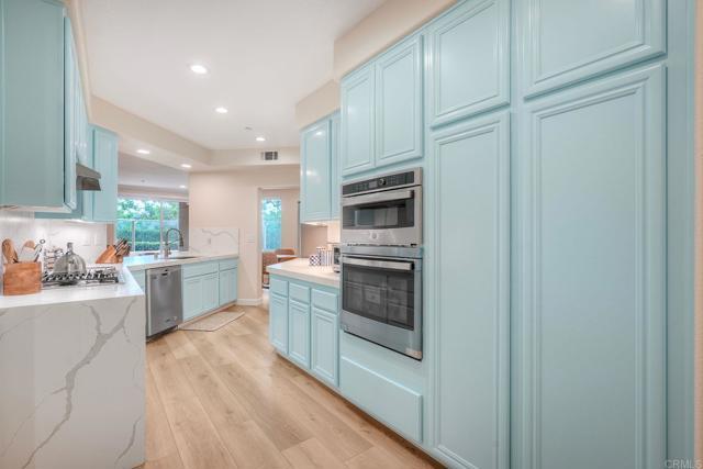 Building Photo - 823 Kalpati Cir