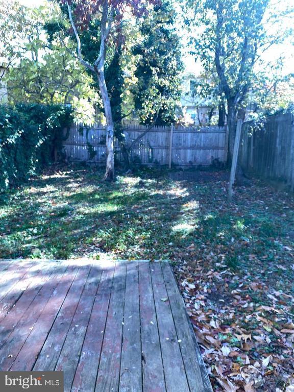 Building Photo - 14 Berkshire Rd