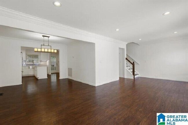 Building Photo - 2106 Montreat Pkwy