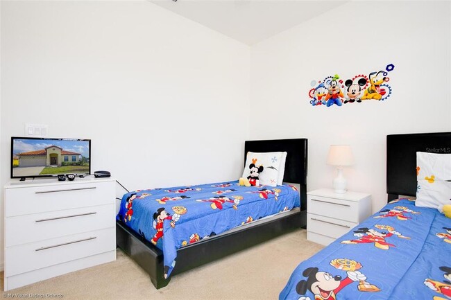 Building Photo - 2505 Rosemont Cir