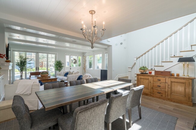 Building Photo - California Coastal Awaits: Luxurious Custom 3-Bedroom Home with Marble Touches on Balboa Island