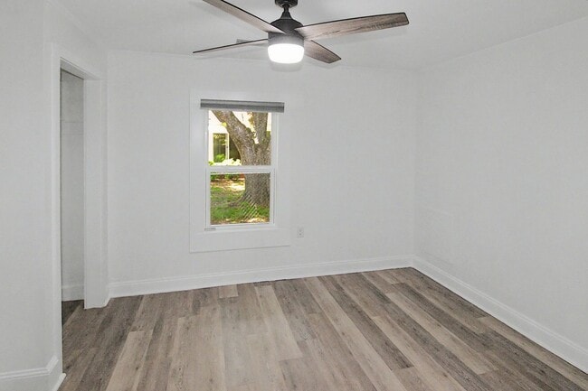 Building Photo - Fully Remodeled Home in the Heart of Belmont