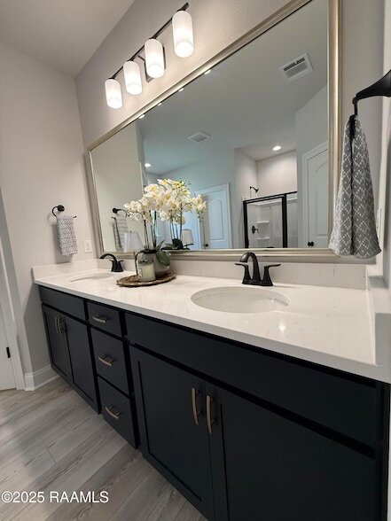 Building Photo - 135 Ridley Ln