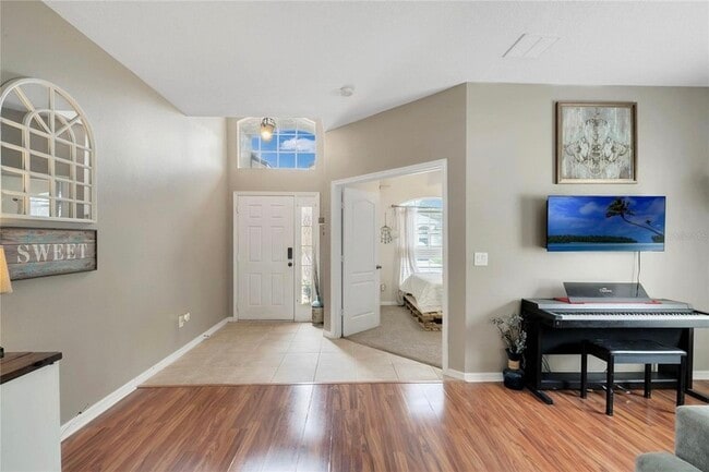 Building Photo - 318 Clydesdale Cir