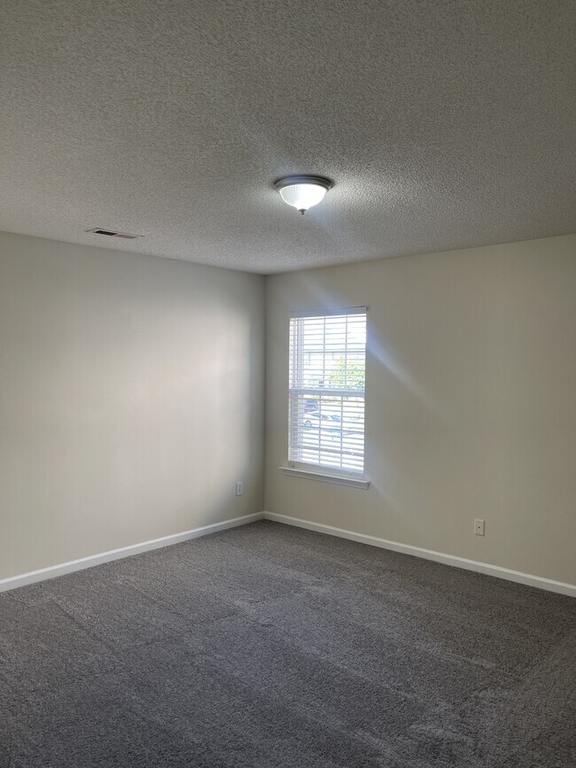 Building Photo - 3713 Single Leaf Cir