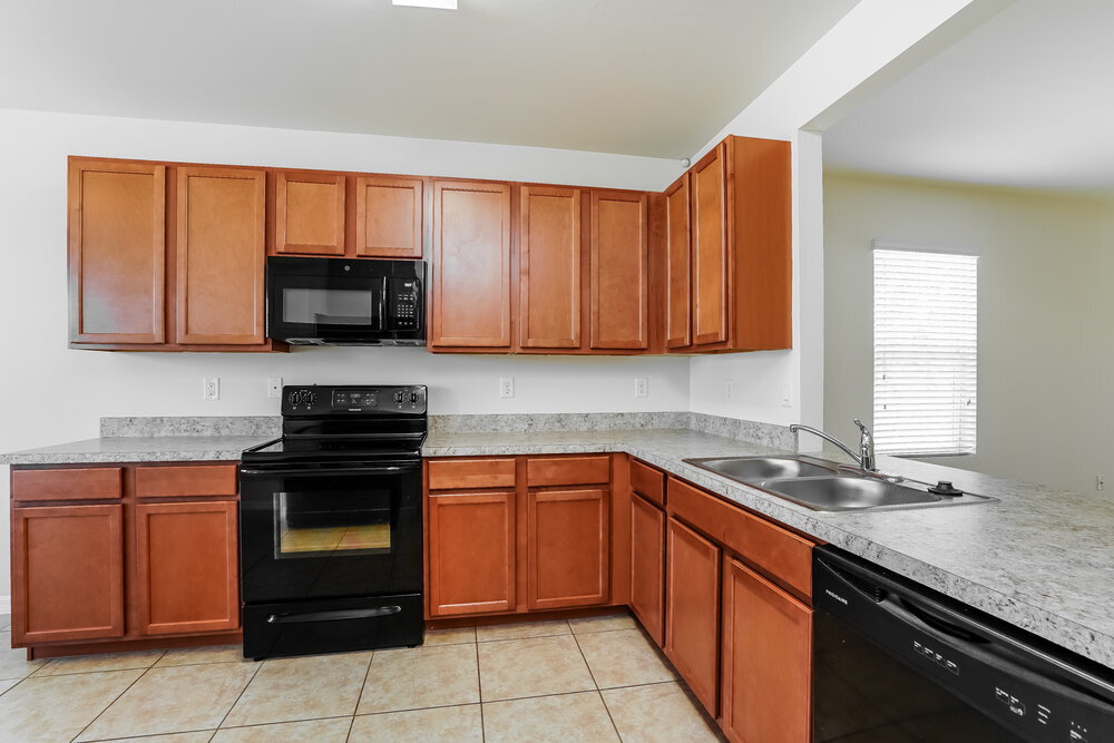 Building Photo - 203 NE 9th Ave