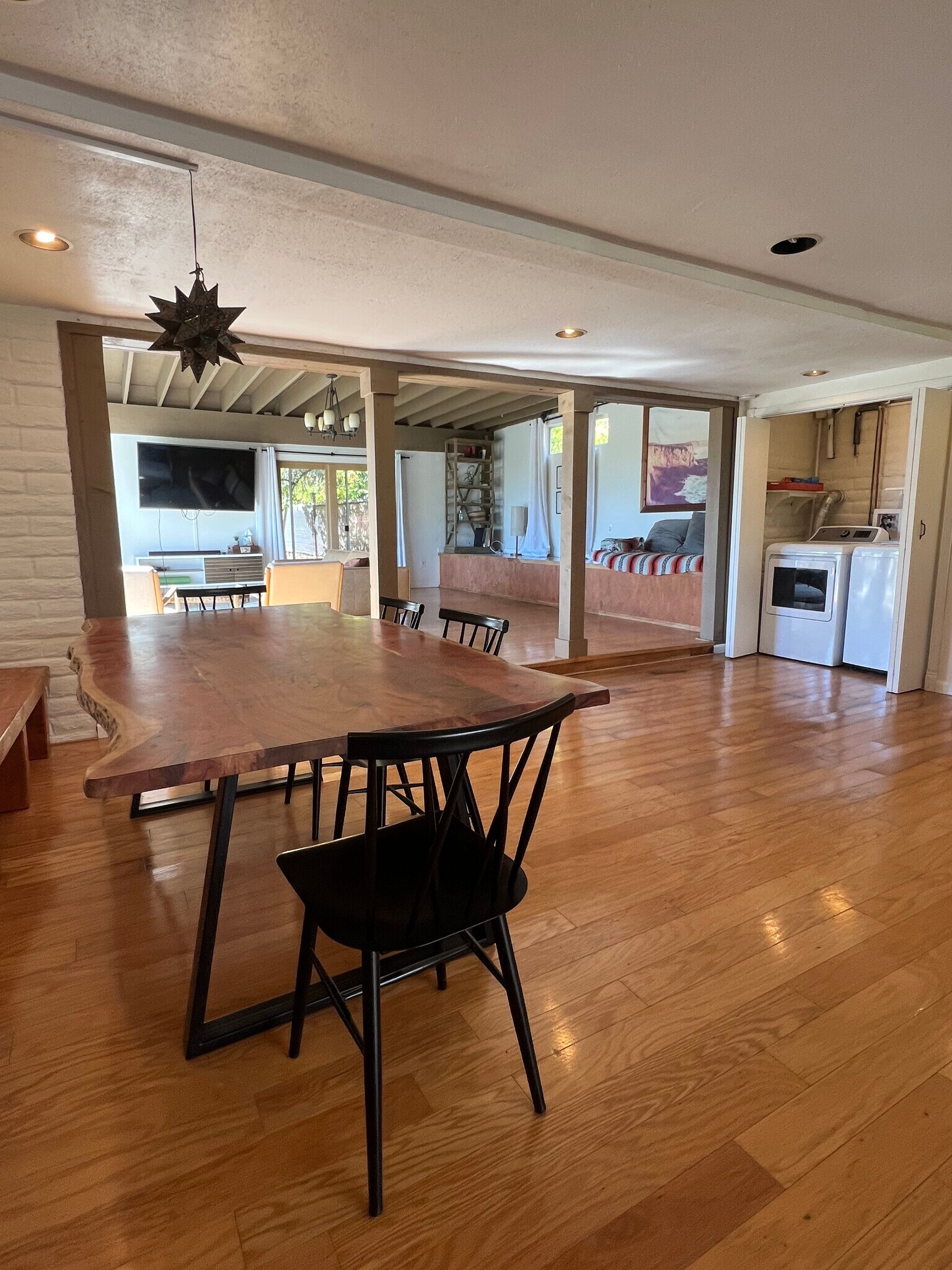 Rough cut dining table - 3333 Fern Flat Rd