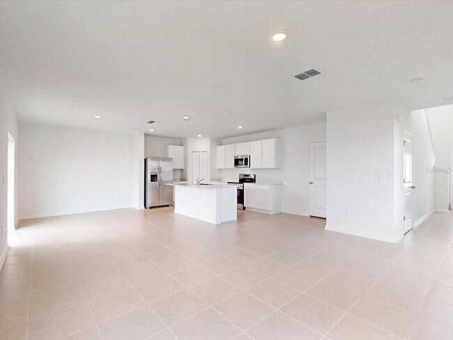 Building Photo - 3881 Corsican Ln