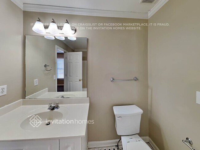 Building Photo - 117 Chickory Ln