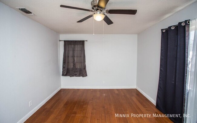 Building Photo - 1320 60th St