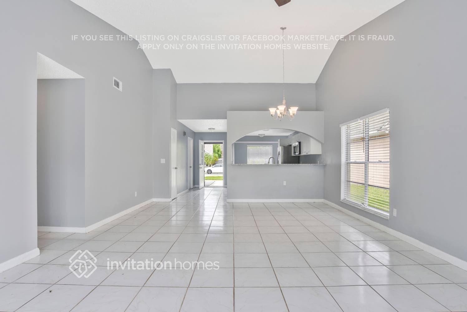 Building Photo - 8252 Cascade Oaks Dr
