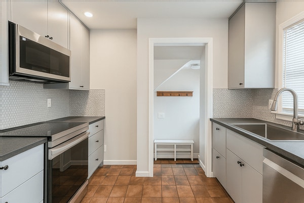 Building Photo - 1718 Chandler Rd