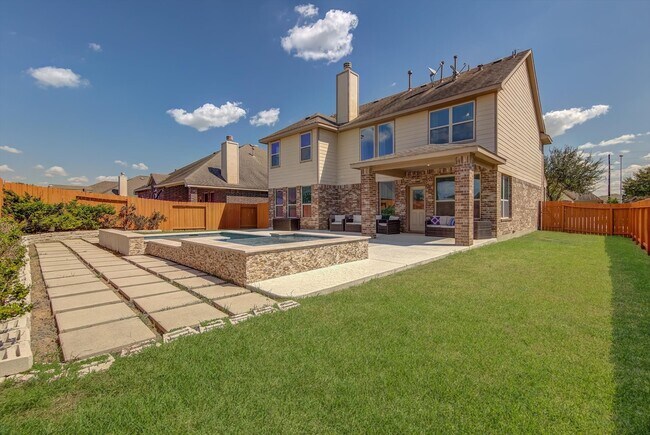 Building Photo - 4203 Bergamo Shores Dr