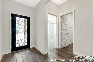 Building Photo - 3423 Iron Cyn