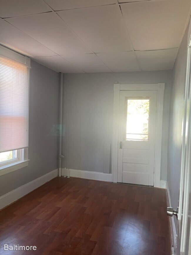 Building Photo - 4 br, 1.5 bath House - 5237 Linden Heights...