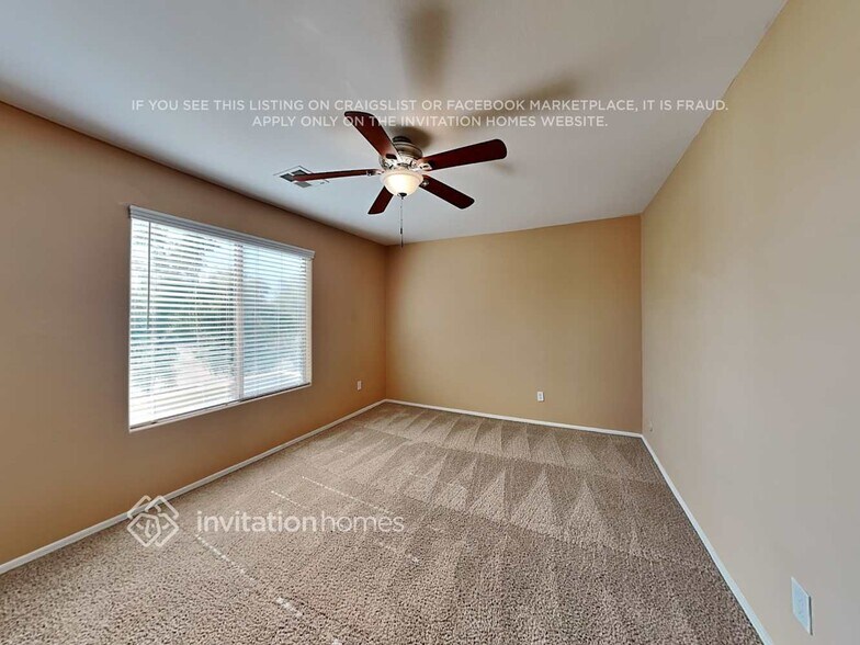 Building Photo - 1441 E Thornton Ave