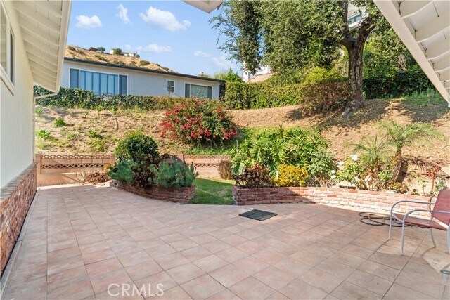 Building Photo - 1212 Alta Paseo