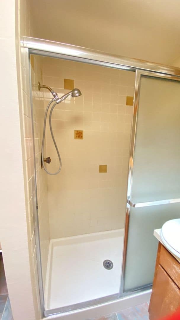 Building Photo - Spacious Four bedroom home in Post Falls