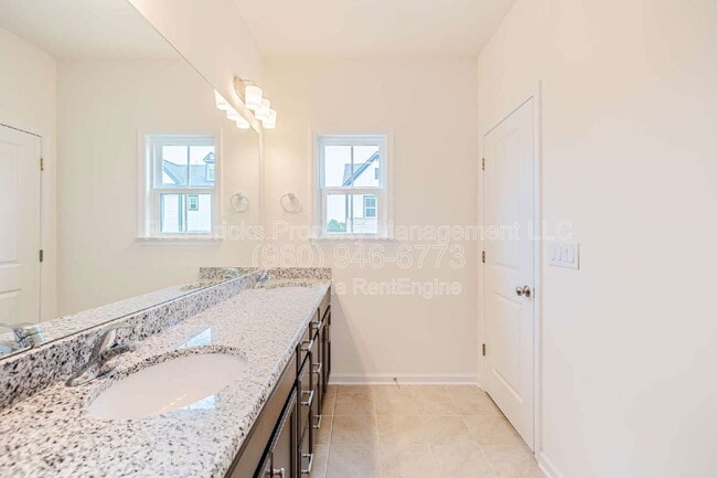 Building Photo - 12305 Landry Renee Pl