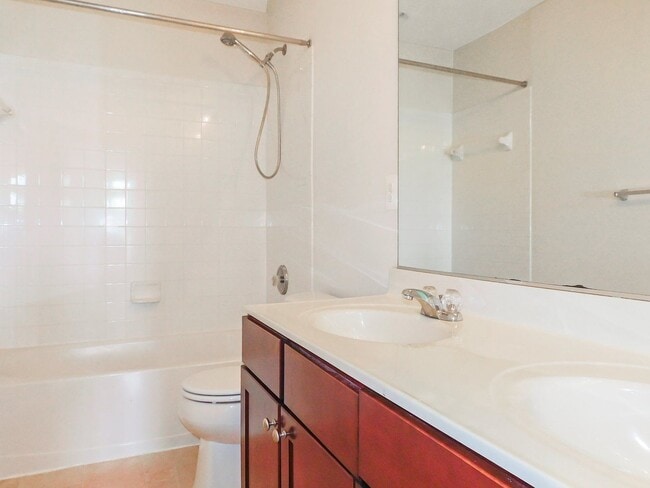 Building Photo - 21310 Jettison Ct