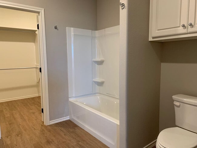 Building Photo - 1223 Preston Trails