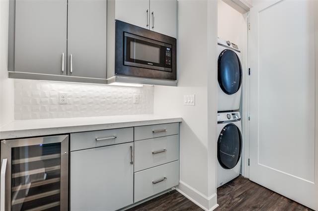 Building Photo - 1813 Park Ave